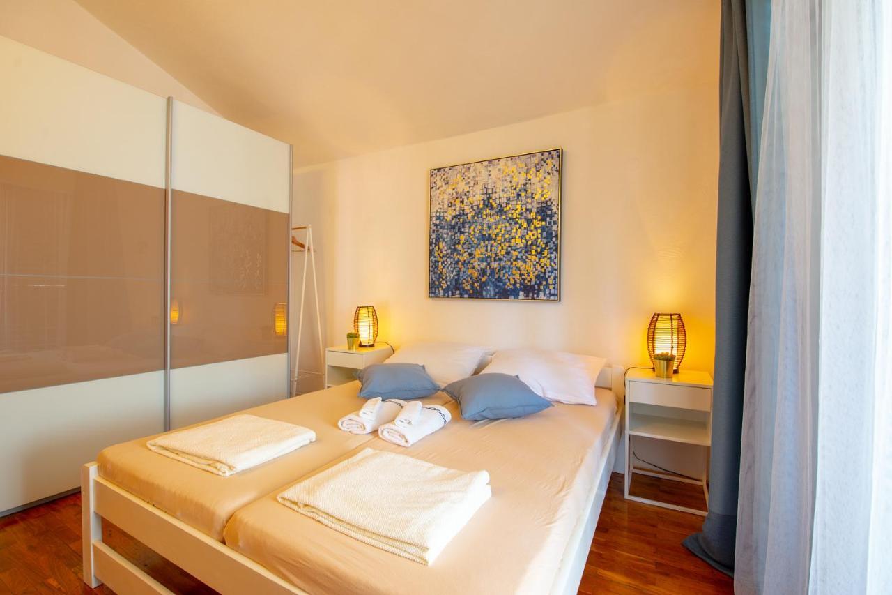 Apartamento Ela *